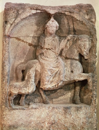 Rilievo che rappresenta Epona, dea gallica e protettrice di cavalli, cavalieri e viaggiatori, da Mellicey, Saone-et-Loire da Gallo Roman